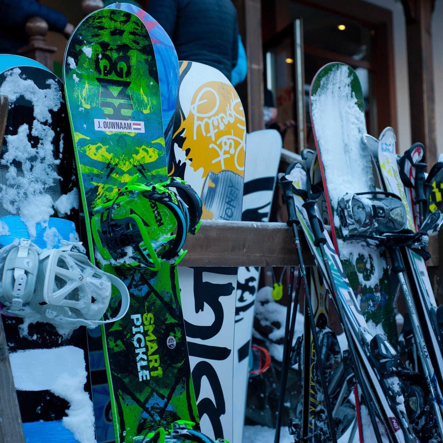 Snowboard-Aufkleber mit Name und Flagge (2er-Set)