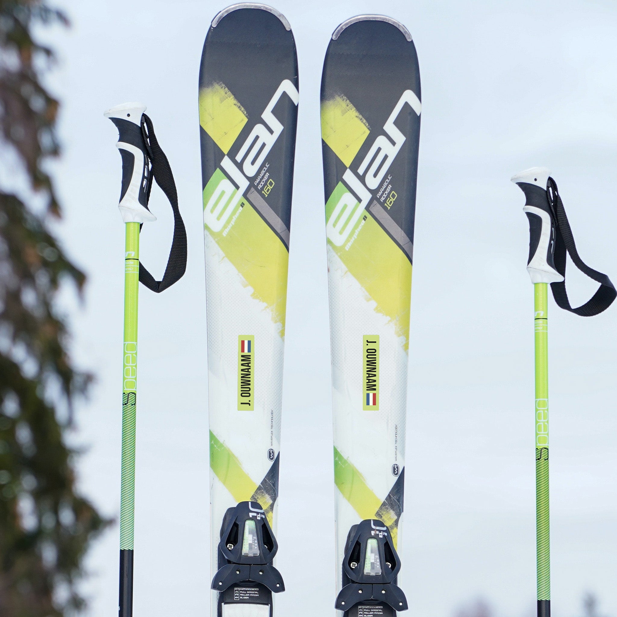 Name & Flaggenaufkleber Ski