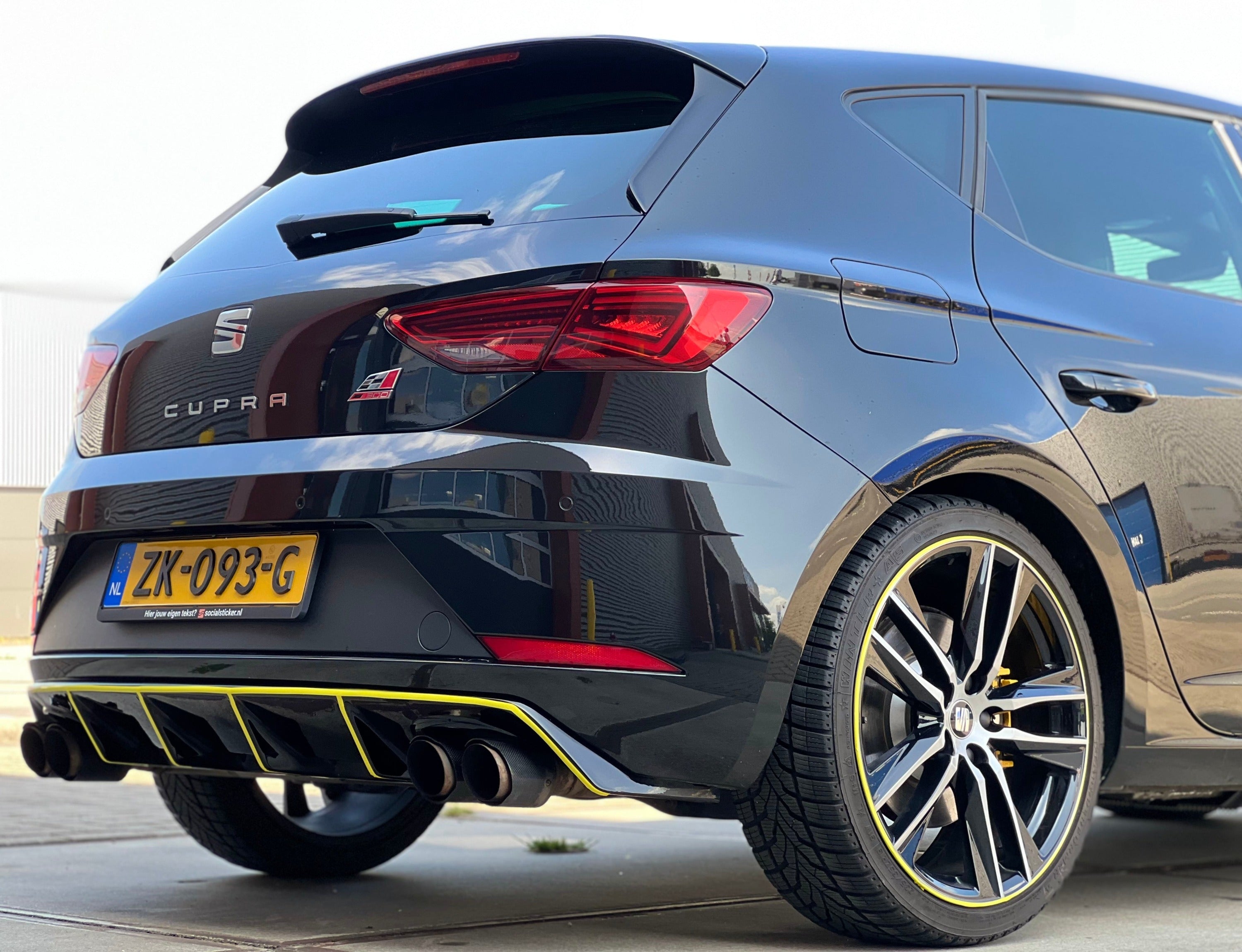 Auto-Striping
